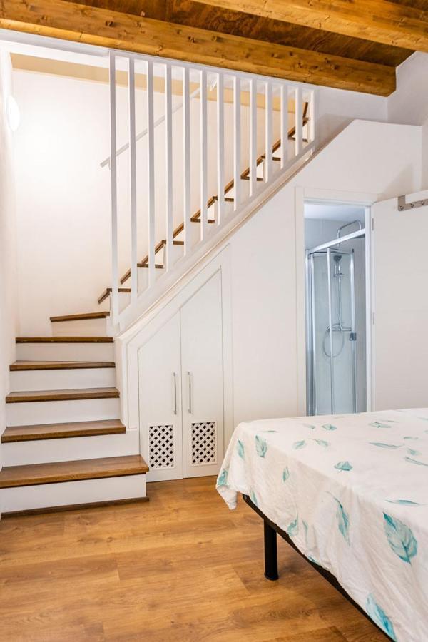 Stunning Apartment In Central Sevilla Eksteriør bilde