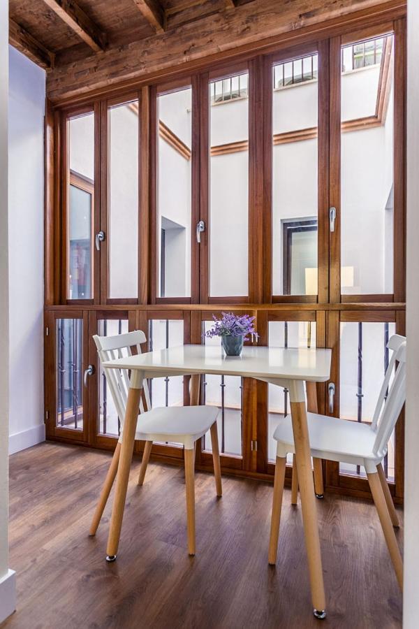 Stunning Apartment In Central Sevilla Eksteriør bilde