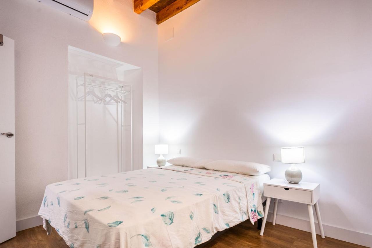 Stunning Apartment In Central Sevilla Eksteriør bilde