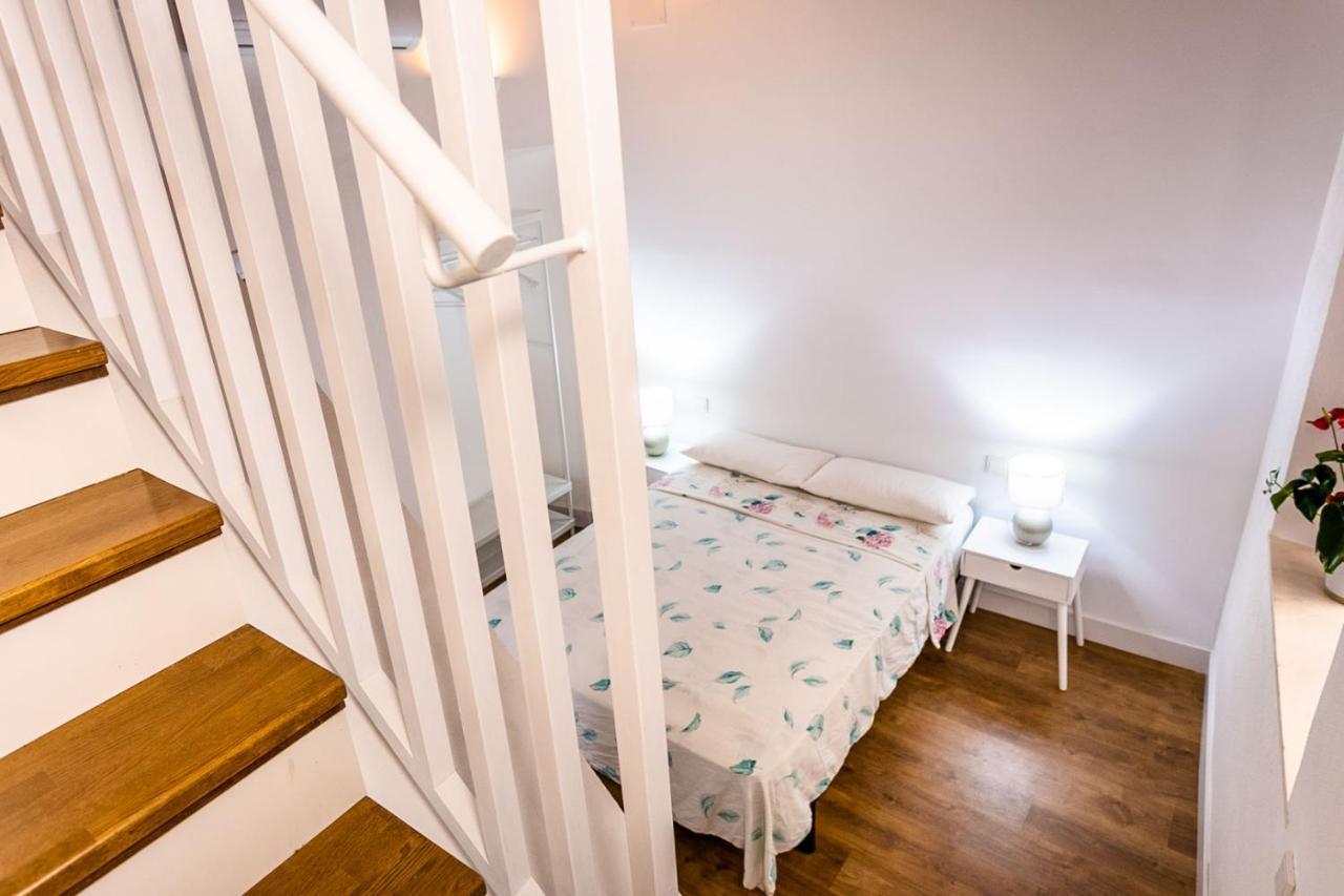 Stunning Apartment In Central Sevilla Eksteriør bilde
